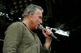 Bernard_Lavilliers13 * 550 x 366 * (57KB)