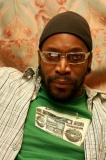 Derrick_Green04 * 366 x 550 * (107KB)