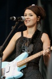 Emilie_Simon22 * 366 x 550 * (91KB)