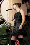 Emilie_Simon28 * 366 x 550 * (90KB)