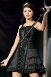 Emilie_Simon33 * 366 x 550 * (84KB)