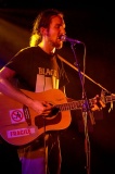 Frank_Turner07 * 366 x 550 * (83KB)