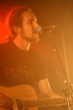 Frank_Turner01 * 366 x 550 * (58KB)