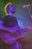 Frank_Turner19 * 366 x 550 * (71KB)