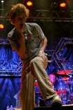 Hundred_Reasons07 * 366 x 550 * (110KB)