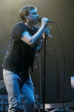 Kaiser_Chiefs06 * 366 x 550 * (75KB)