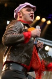 Marcel18 * 366 x 550 * (98KB)