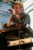 Ozark_Henry04 * 366 x 550 * (92KB)
