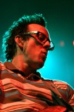 Weezer09 * 380 x 570 * (97KB)