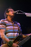 Weezer23 * 380 x 570 * (100KB)